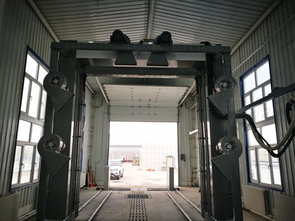 龍門式卡車洗車機